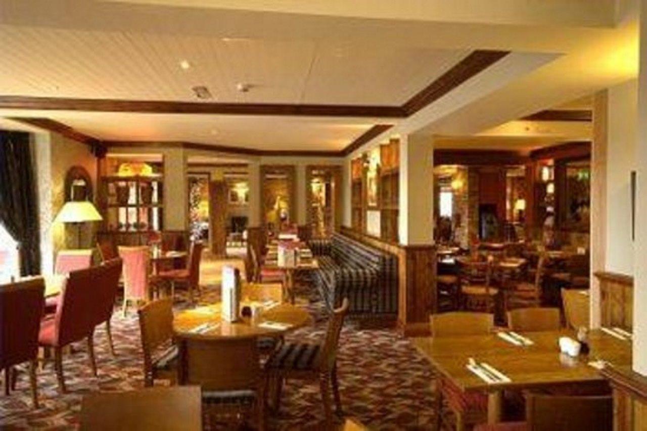 Premier Inn Kilmarnock Exterior photo